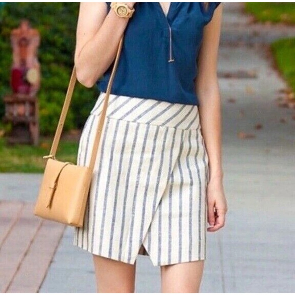 J. Crew Linen Wrap Mini Skirt Cream Blue Stripe Size 6 Coastal Preppy